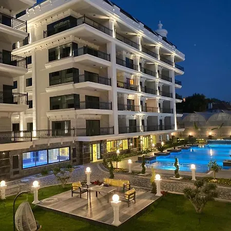 Toprak Palace Apartament *