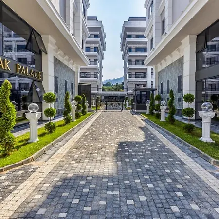 Toprak Palace * 阿拉尼亚